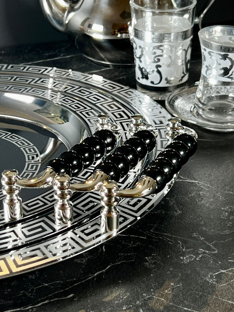 Set mit 2 rechteckigen silbernen Serviertabletts