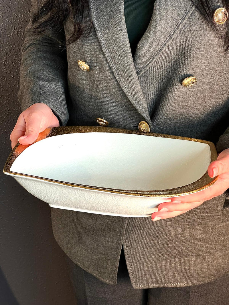 TREND HOME LEAF Servierteller aus weißem/goldenem Porzellan 25 cm