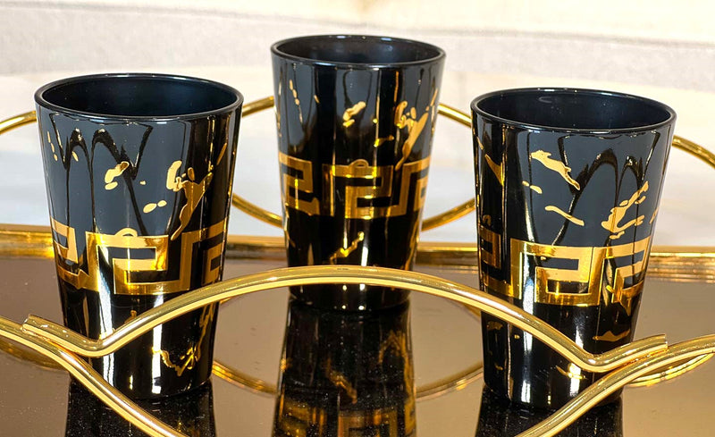 Set aus 12 Schwarzteegläsern mit dickem Goldrand