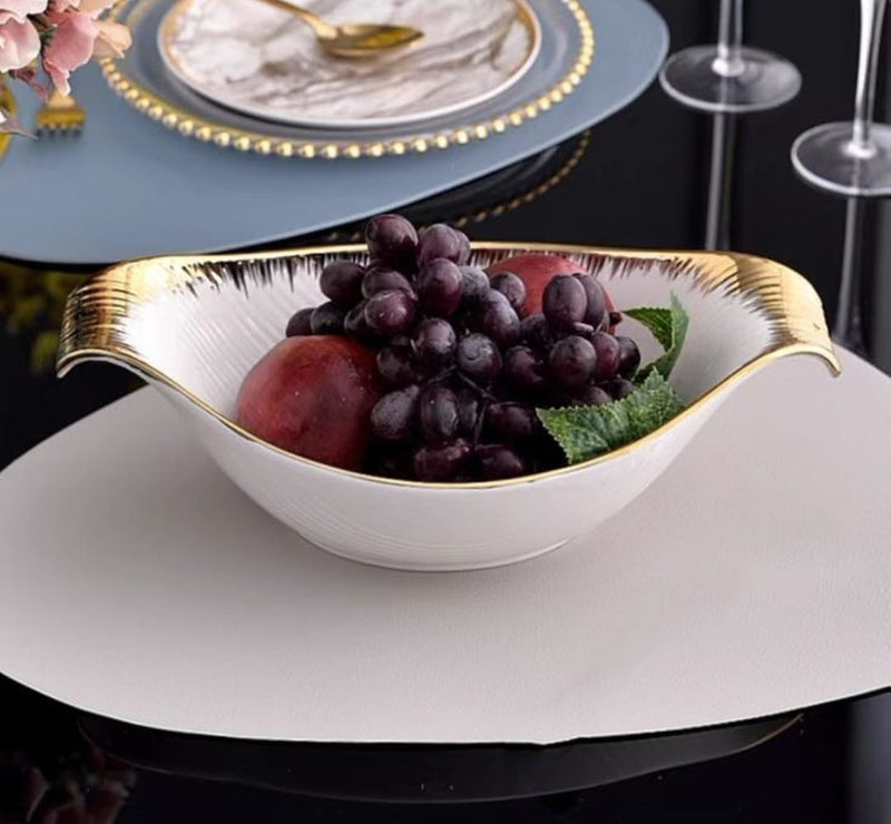 TREND HOME BOWL Tiefer Servierteller aus weißem/goldenem Porzellan 32 cm